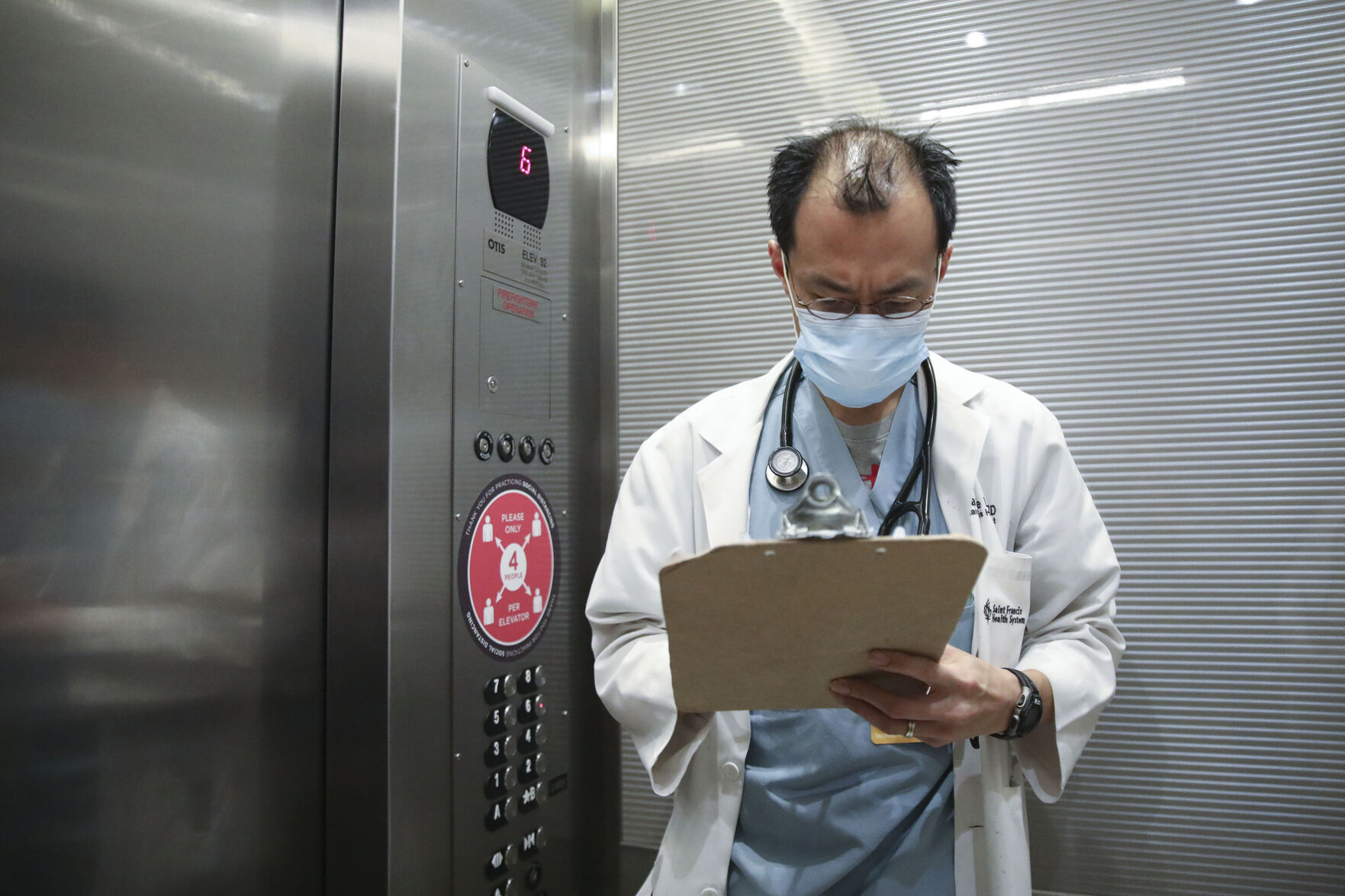 DR. Lee